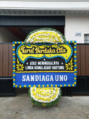 Papan Bunga Duka di Parak Gadang Timur